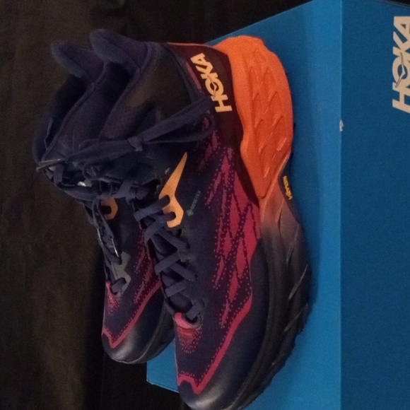 Hoka Shoes - Hoka Purple and Blue SpeedGoat 5 Athletic Shoes with Signature Cushioning